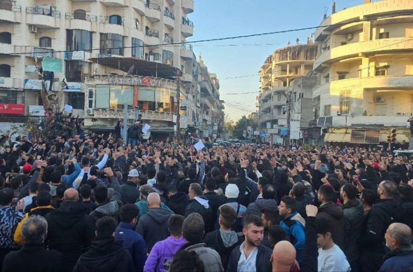  الاعتصامات في الساحل السوري: قراءة تحليلية